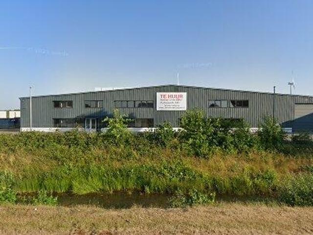 300 m2 office space for rent in Tilburg
