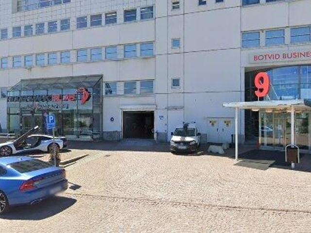 300 m2 lager uthyres i Botkyrka