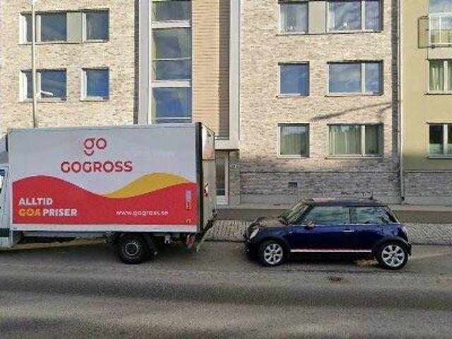 300 m2 lager uthyres i Partille