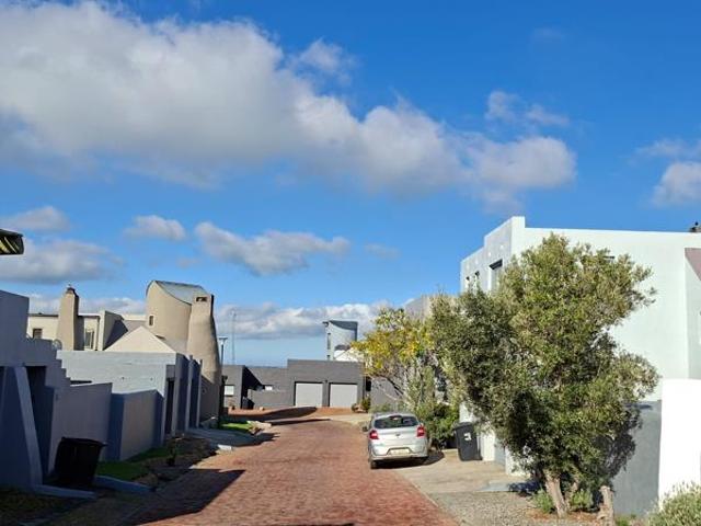 300 m² Land available in Bredasdorp