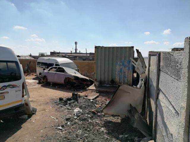 300 m² Land available in Mqantsa