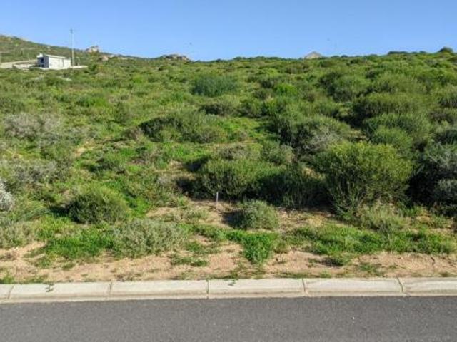 300 m² Land available in St Helena Views