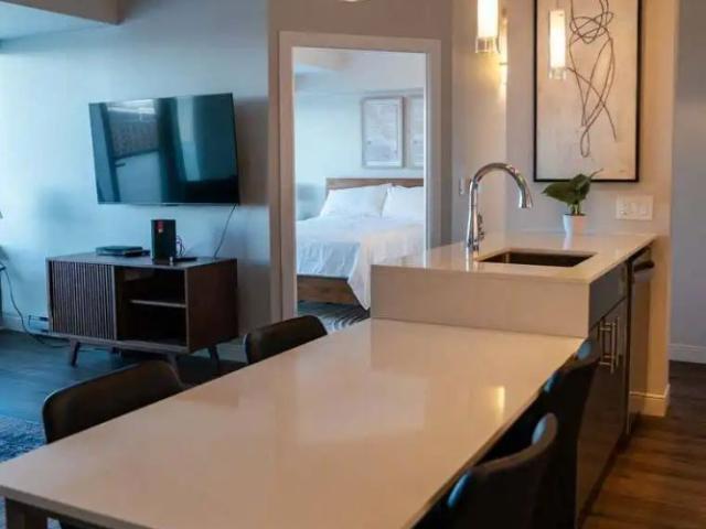 300 Main — Floor Plan I