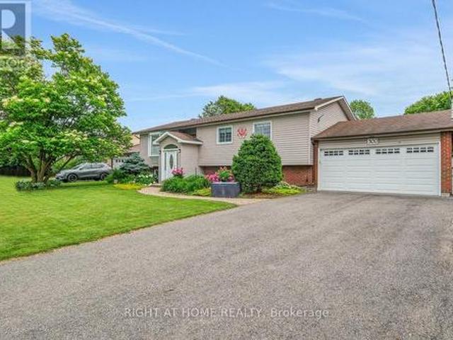 300 Maple Street, Russell, ON, K4R 1B4 house for sale | Listing ID X13453 | Royal LePage