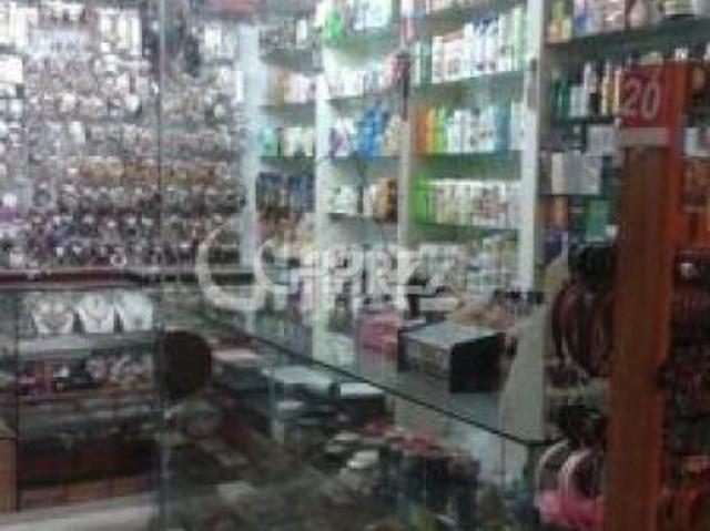 300 Square Feet House for Rent in Karachi Gulshan e iqbal Block 11