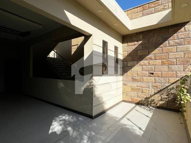 300 Square Yard Ground Plus One Bungalow For Sale In Gulistan E Jauhar Block 15