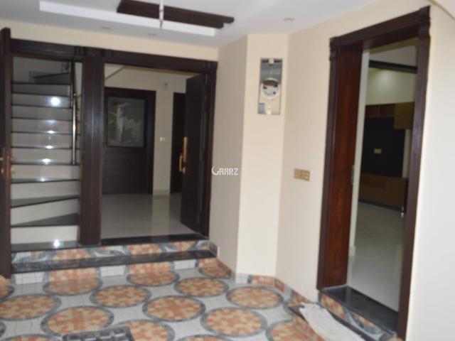 300 Square Yard House for Rent in Karachi DHA Phase 7