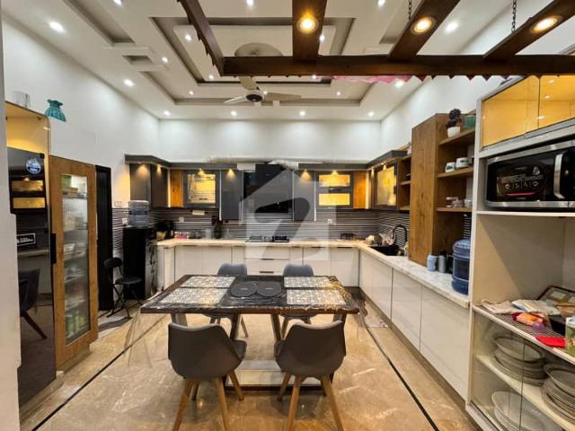 300 Sq. Yd Owner Build Up Ground Plus One Bungalow For Sale In Gulistan E Jauhar Block 14