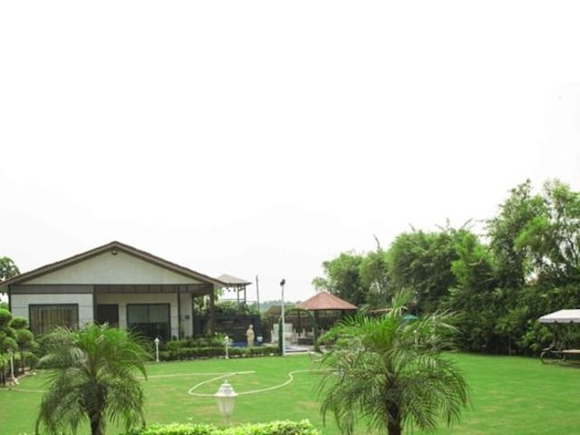 300 Sq.Yd. Plot in Sector 22d Yamuna Expressway Greater Noida Listing ID: #10325