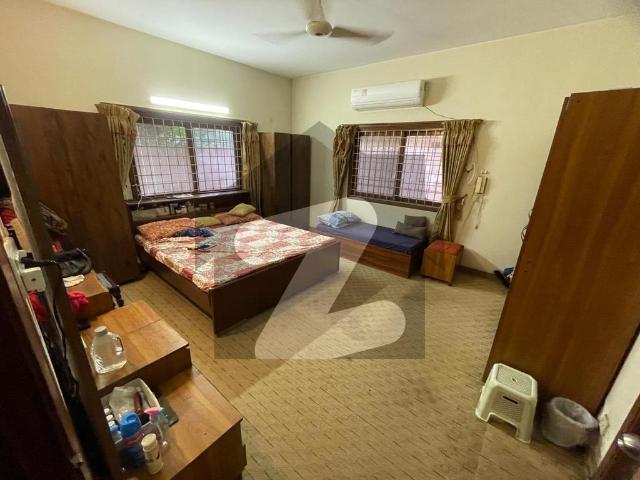 300 Yards Bungalow For Sale DHA Phase 4