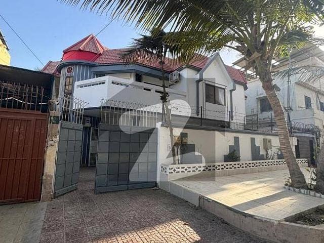 300 Yards House For Rent | 1+3 Planning | Prime Location Block 2