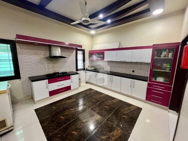 300 Yards Independent Bungalow For Sale DHA Karachi