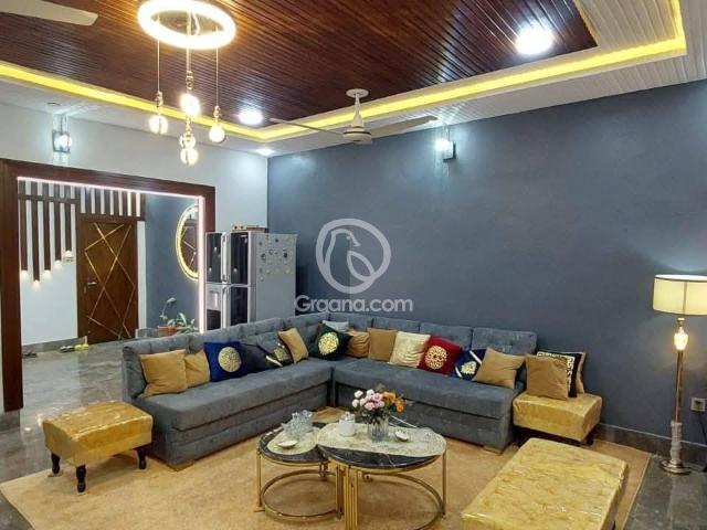 300 Yd² Upper portion for Rent