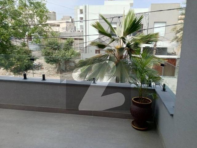 300 Yds Owner Built Bungalow For Sale DHA Phase 4: Karachi