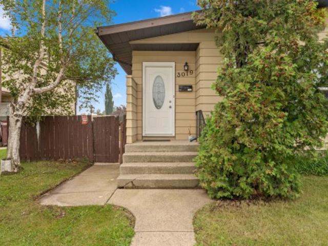 3019 Avenue Nw, Edmonton, AB, T5Y 1M1 house for sale | Listing ID E4499 | Royal LePage
