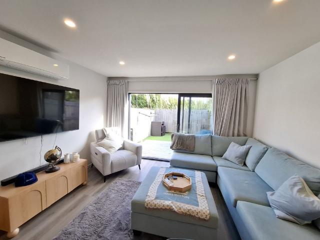 30/137 Hall Avenue, Favona