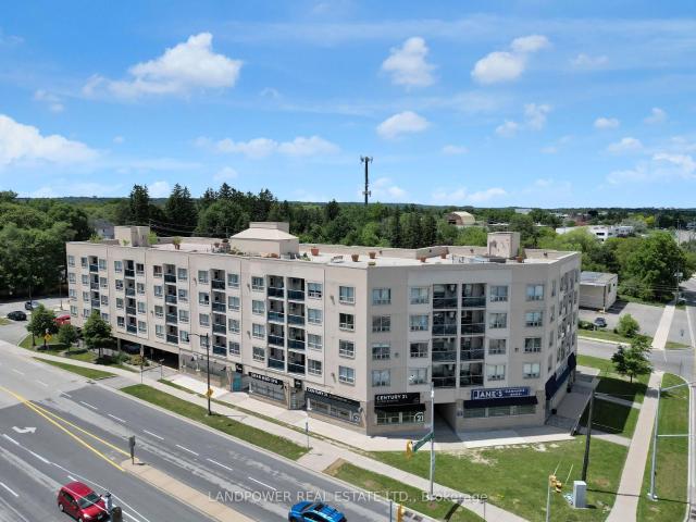 301 160 Wellington Street E, Aurora | 2Beds/2Bath, Condo, $489,998 | Condos. Ca