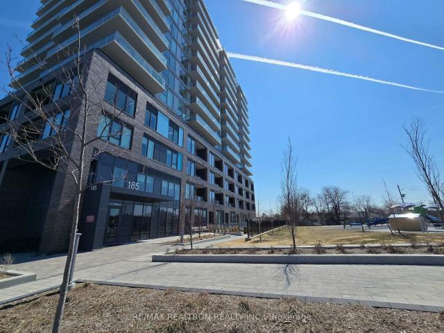301 185 Deerfield Road, Newmarket | For Sale @ $485,000 | Condos. Ca