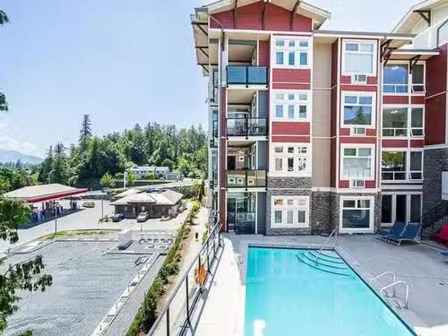 301 2238 Whatcom Road, Abbotsford, BC, V3G 0E6 Single Family.