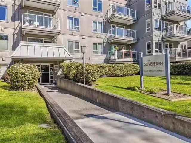 301 2647 Graham St, Victoria, BC, V8T 3Y8 Single Family Prop.
