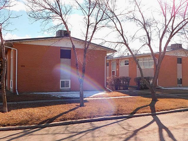 301 309 3rd Ave W, Assiniboia