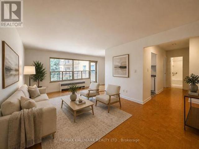 301 30 Upper Canada Drive, Toronto, ON, M2P 1S1 lease for lease | Listing ID C13079 | Royal LePage