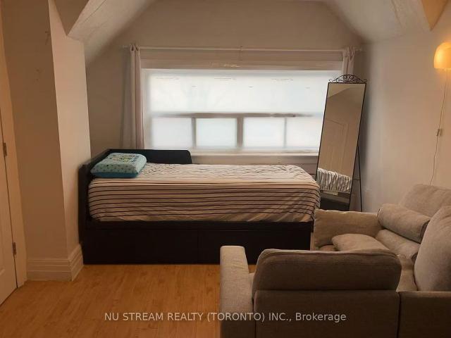 301 409 Huron Street, Toronto | Suspended, C12732 | Condos. Ca