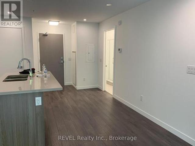 301 455 Charlton Avenue E, Hamilton Stinson, ON, L8N 0B2 lease for lease | Listing ID X13611 | Royal LePage