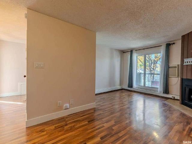 301 5 th N AVENUE, Saskatoon, SK S7K 2M7 Condo For Sale | RE/MAX | SK021161