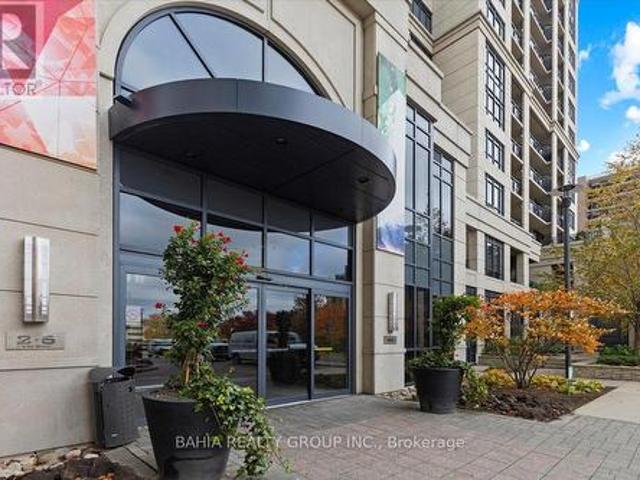 301 6 Eva Road, Toronto, ON, M9C 0B1 lease for lease | Listing ID W13005 | Royal LePage