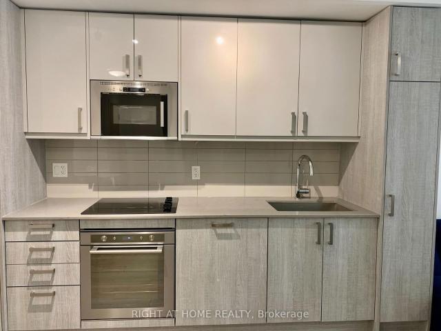 301 77 Mutual Street, Toronto | Terminated, C12754 | Condos. Ca