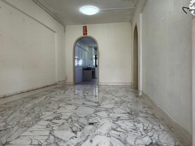 301 Ang Mo Kio Avenue 3 HDB Apartment For Sale, $488,888, 3 Bed 2 Bath 785 sqft $623.00 psf