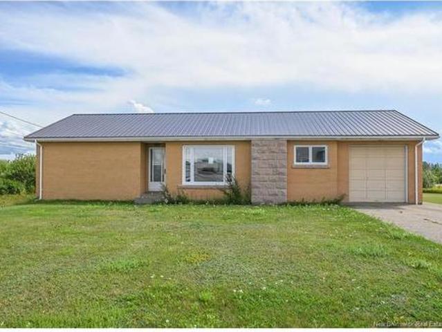 301 Acadie St, Grande Anse, NB, E8N 1J7 house for sale | Listing ID NB146163 | Royal LePage