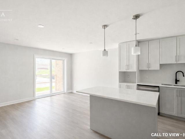 301C 10 Mechanic St W, Maxville, Ontario K0C 1T0 ELEGANT 2 BEDROOM APARTMENT WITH BEAUTIFUL FINISHES House for Rent