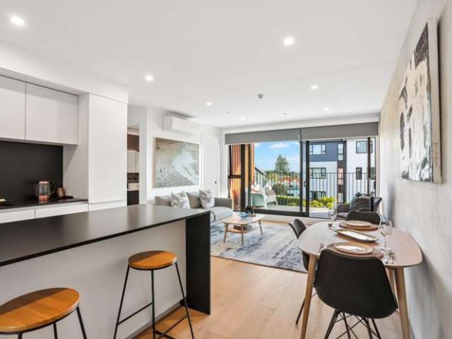 302/2 Miller Street, Point Chevalier, Auckland City
