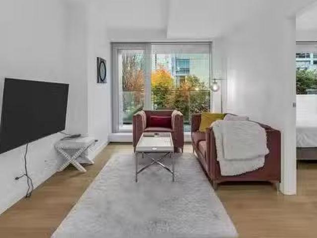 302 1480 Howe Street, Vancouver, BC, V6Z 0G5 Single Family P.