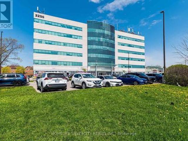 302 2 Bovaird Drive E, Brampton, ON, L6R 0W3 commercial for sale | Listing ID W13090 | Royal LePage