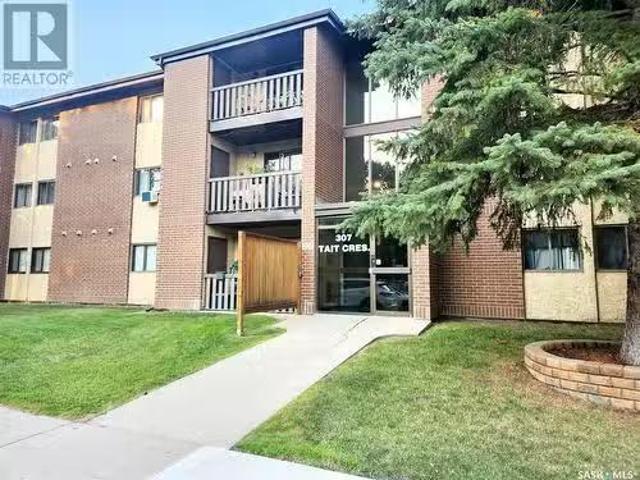 302 307 Tait Crescent, Saskatoon, SK, S7H 5L6 condo for sale.