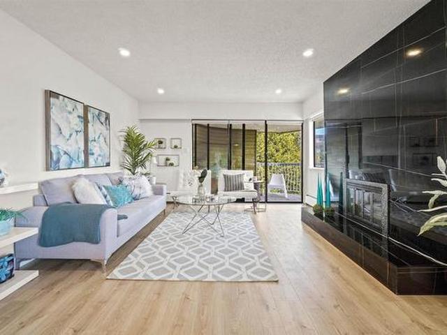 302 327 Ninth Street, New Westminster, BC, V3M 3V8 Single Fa.