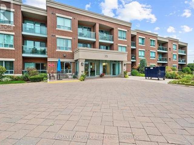 302 35 Via Rosedale Way, Brampton, ON, L3R 3J9 condo for sale | Listing ID W12018 | Royal LePage