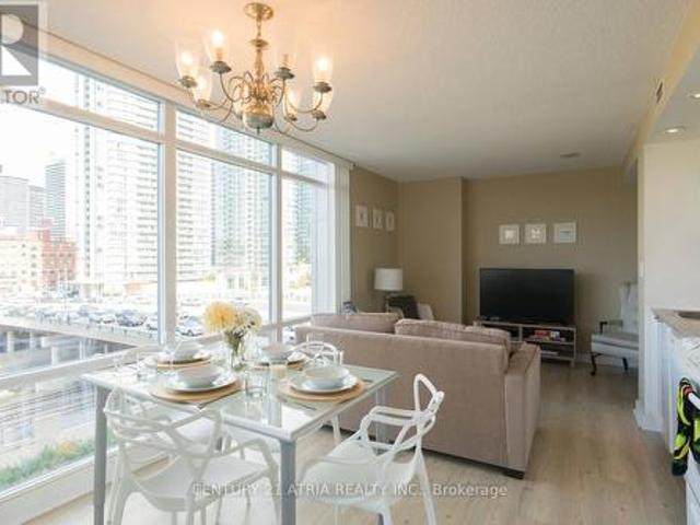 302 4K Spadina Avenue, Toronto, ON, M5V 3Y9 lease for lease | Listing ID C13221 | Royal LePage
