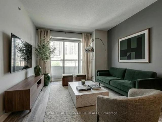 302 69 Lynn Williams Street, Toronto, ON, M6K 3R7 lease for lease | Listing ID C13422 | Royal LePage