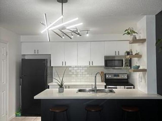 302 91 Aspen Springs Drive, Clarington, ON, L1C 5J9 lease for lease | Listing ID E13554 | Royal LePage