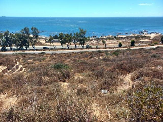 302 m² Land available in St Helena Views