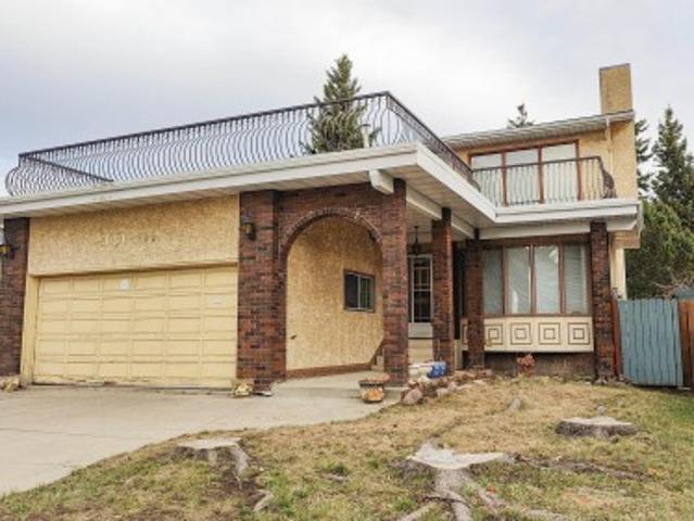 3031 79 Street Nw, Edmonton, AB, T6K 3N2 house for sale | Listing ID E4485 | Royal LePage