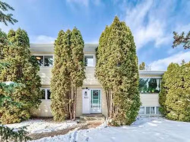 3032 116 Street, Edmonton, AB, T6J 3H9 house for sale Listi.
