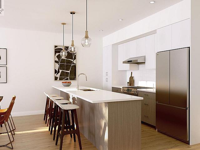 303 1051 James Avenue Coquitlam, British Columbia