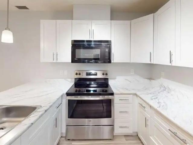 303, 10101 101 Avenue