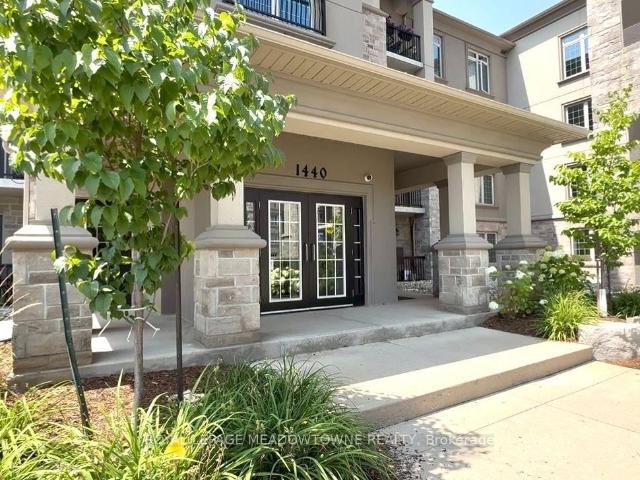 303 1 Main Street E, Milton | 2Beds/1Bath, Condo, $569,900 | Condos. Ca