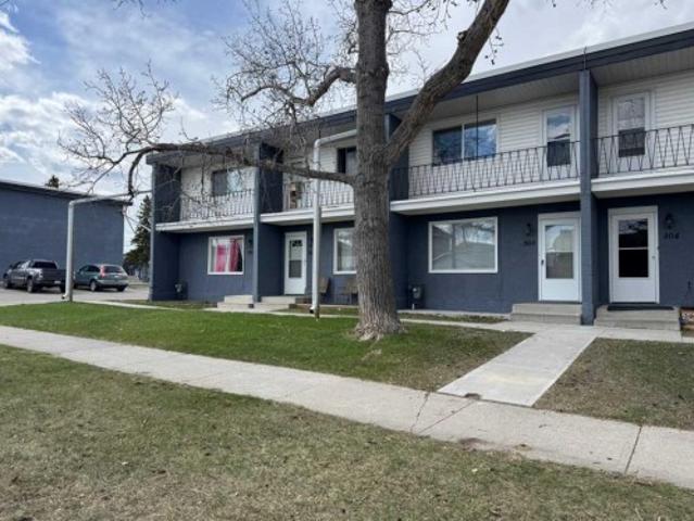 303 221 Street Ne, Calgary, AB, T2E 4Y5 townhouse for sale | Listing ID A2297 | Royal LePage